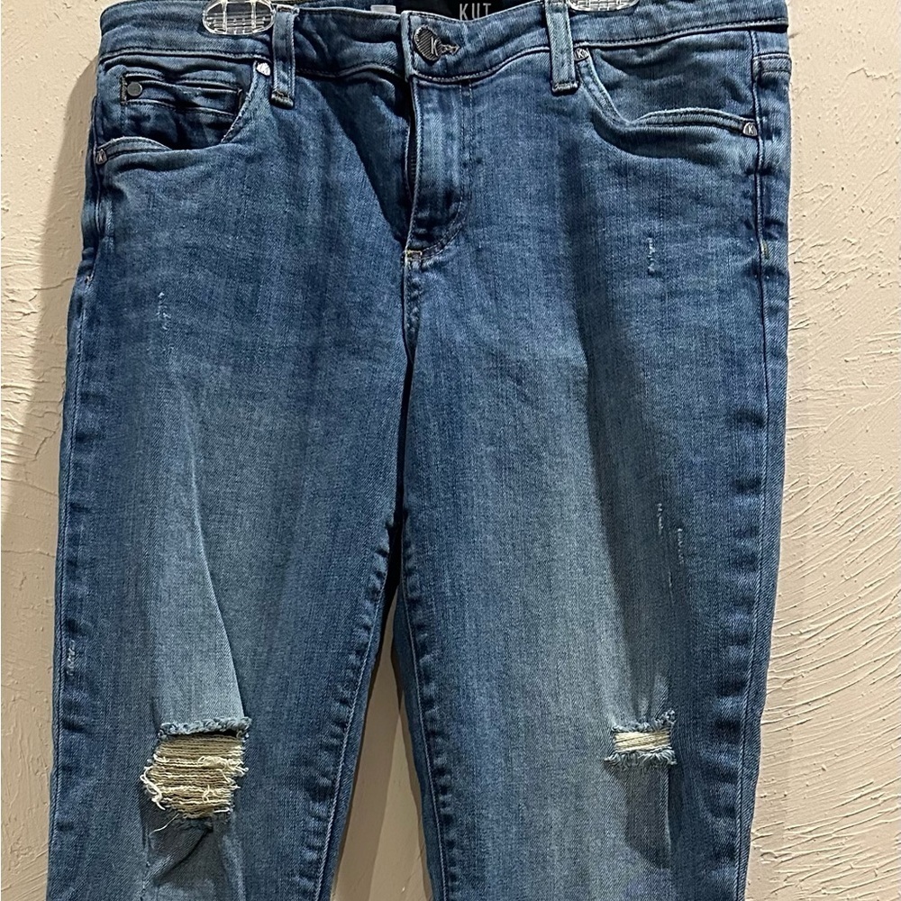 KUT from the Kloth Women's Boyfriend Jeans
Straight leg
T4